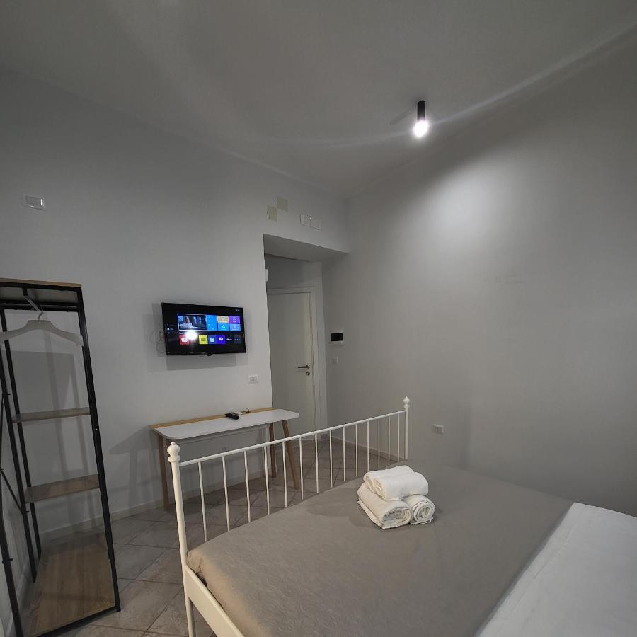 Vulcania Rooms Неаполь Экстерьер фото